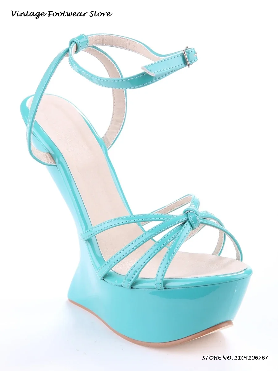Sandali con cinturino con plat - Sandal Strappy Heeled recensione e prezzo